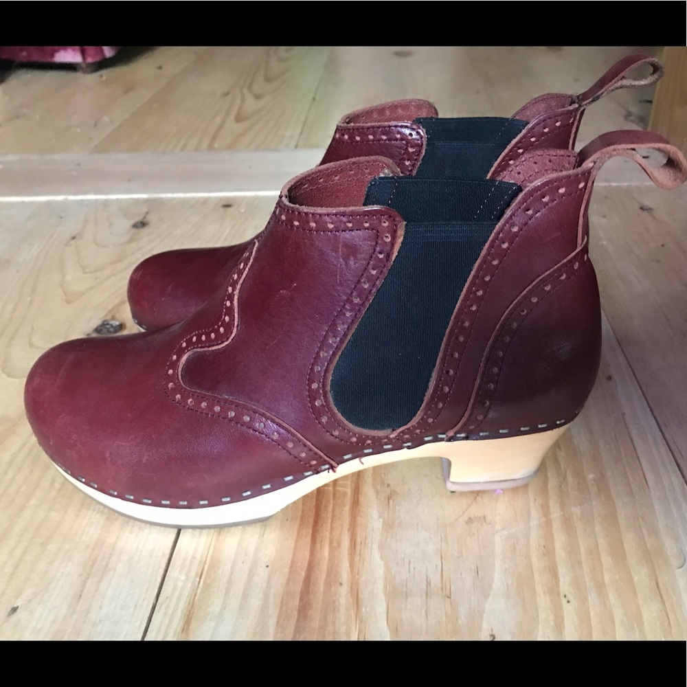 Hasbeens Victorian Booties 8.5